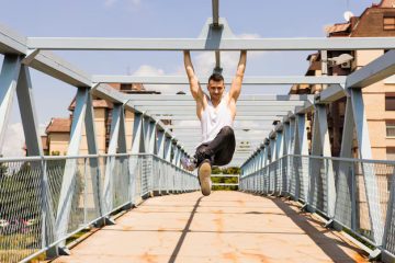 How do cross chain bridges work